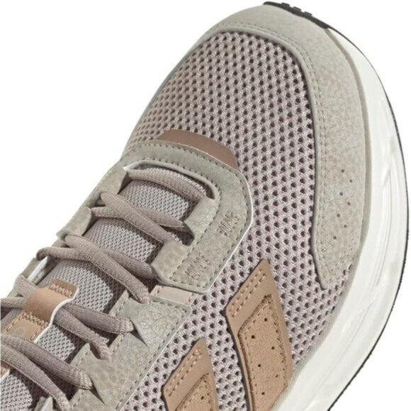 ⚡Adidas Men's Wonder Beige/Warm Sandstone/Carbon Imported Rubber Fashion Sneaker - Picture 9 of 9